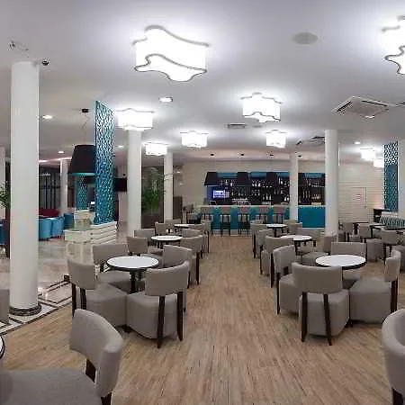 Azalia Balneo & Hotel 4*