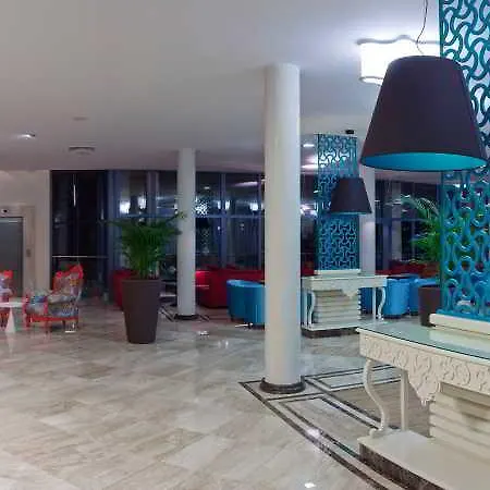 Azalia Balneo & Otel Aziz Konstantin ve Elena