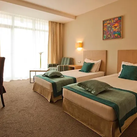 Hotel Azalia Balneo & 4*