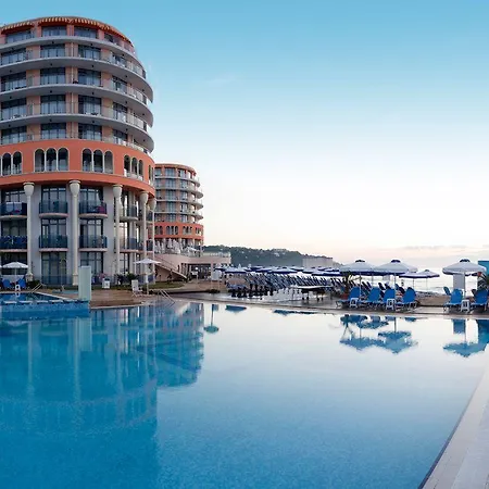 Azalia Balneo & Hotel