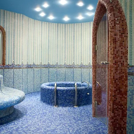 Otel Azalia Balneo & 4*