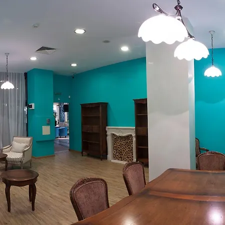 Azalia Balneo & Aziz Konstantin ve Elena