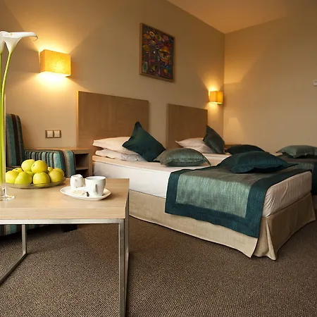 Azalia Balneo & Otel