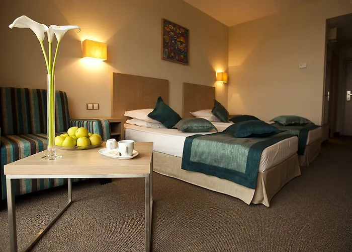 Azalia Balneo & Hotel